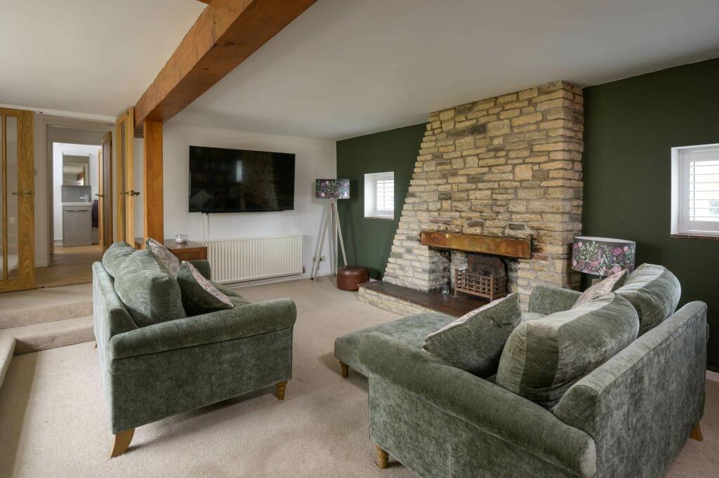 Additional property image - Vicarage Lane, Compton Dando