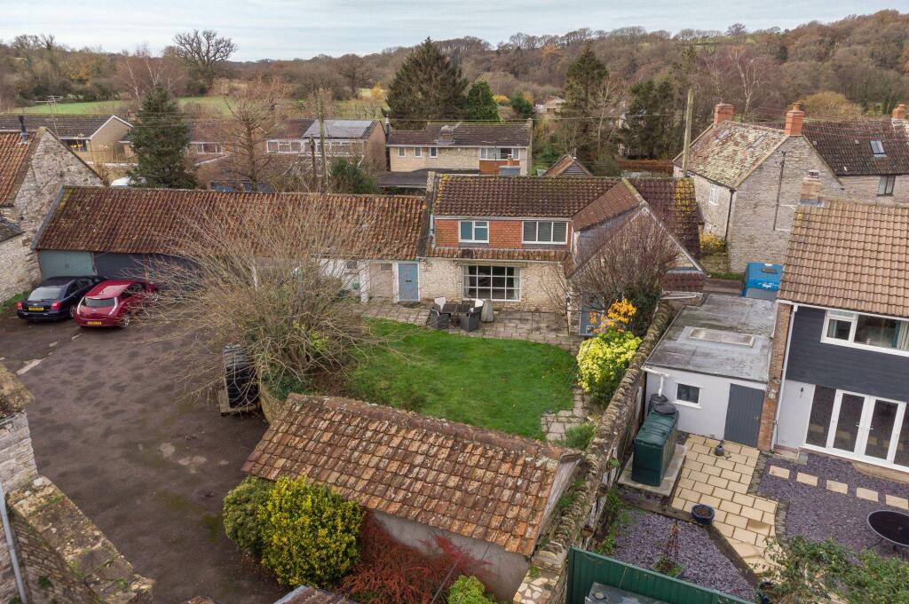 Additional property image - Vicarage Lane, Compton Dando