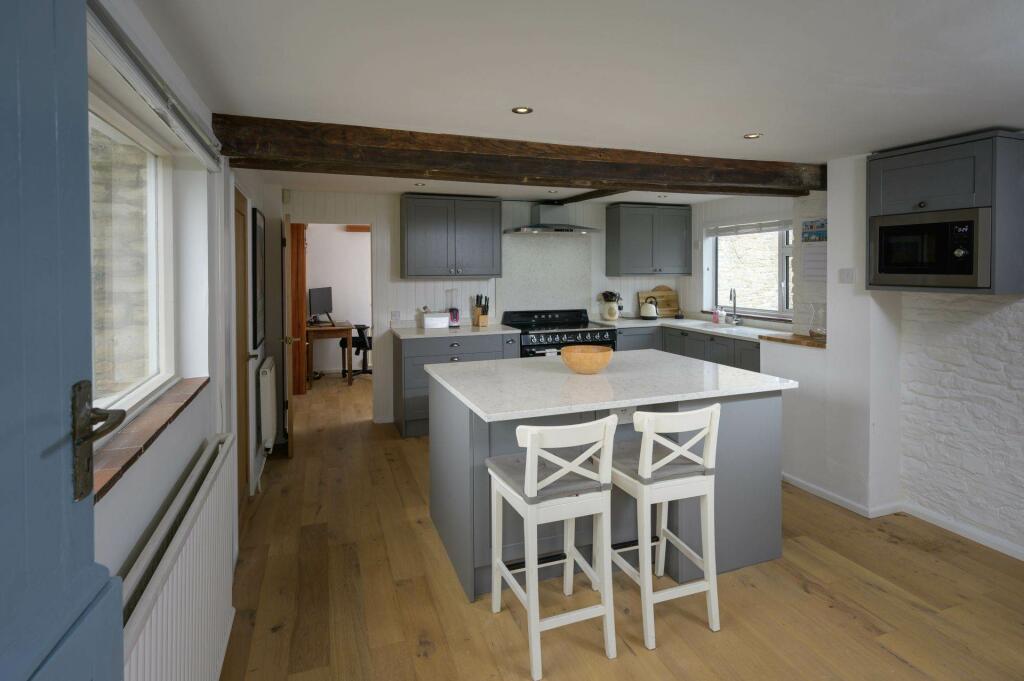 Additional property image - Vicarage Lane, Compton Dando