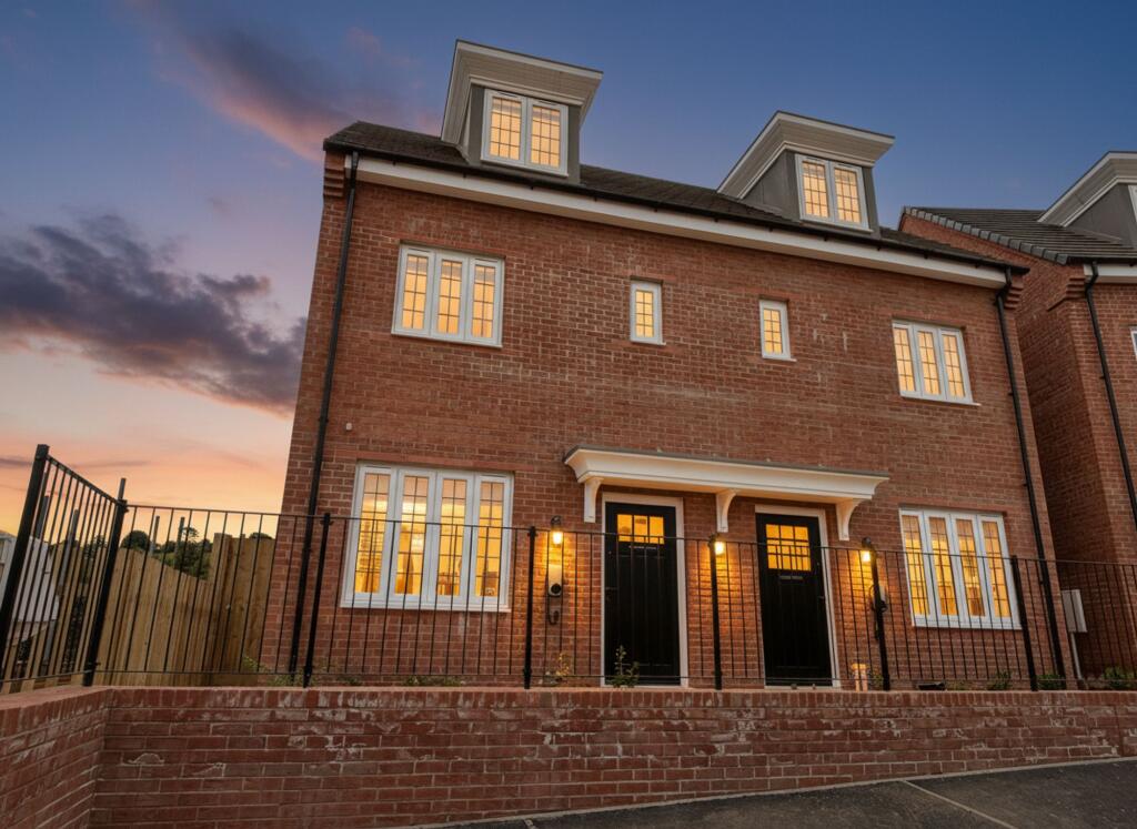 Main image of property: Greenfields Court, Dawlish, EX7