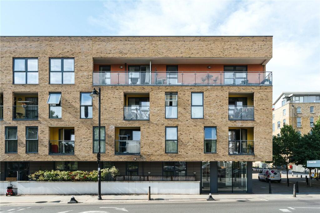 Main image of property: Gunmakers Lane, Cyan Apartments, E3