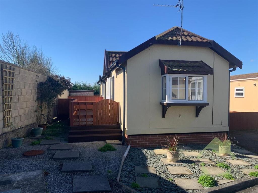 2 bedroom park home for sale in Sea View Residential Park, Bank Lane