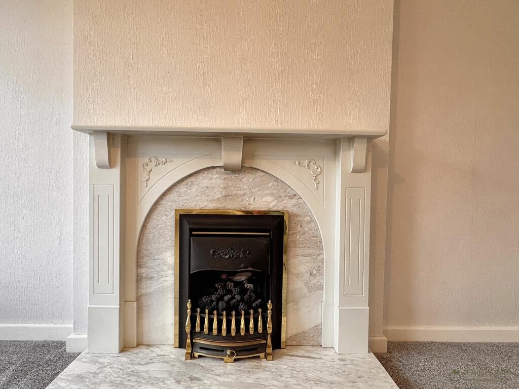 Additional property image - Simonbury Close, Bury