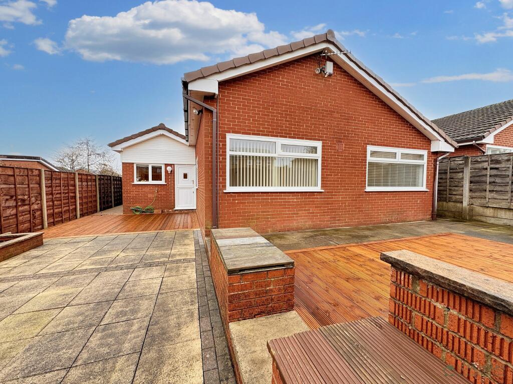 Additional property image - Simonbury Close, Bury