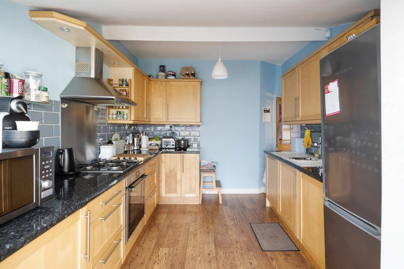 2 bedroom detached house for sale in Short Lane, Long Ashton , BS41