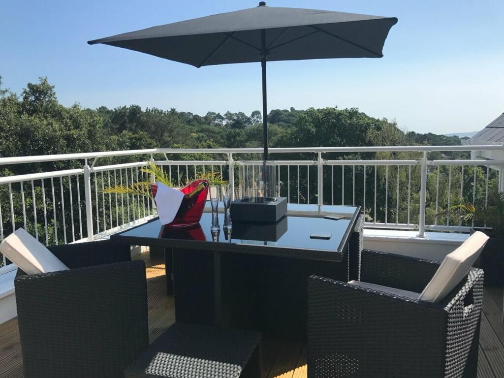 2 bedroom penthouse for sale in 5 Munster Road, Lower Parkstone, Poole, BH14