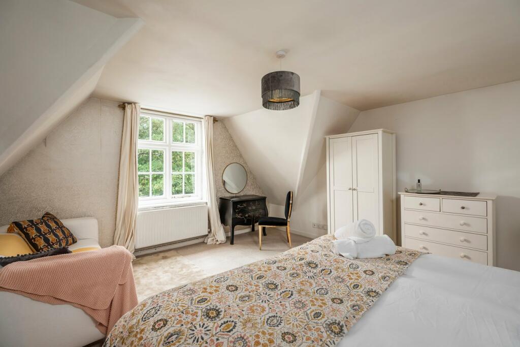 Additional property image - Old Rectory Mews, Poole, BH15