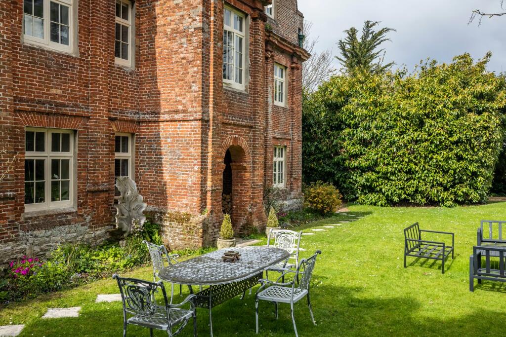 Additional property image - Old Rectory Mews, Poole, BH15