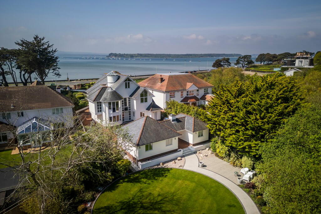 Additional property image - Brudenell Avenue, Poole, Evening Hill, BH13
