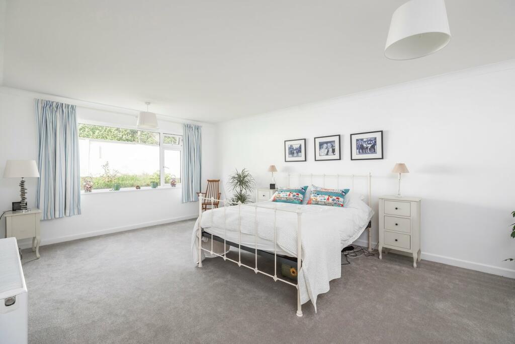Additional property image - Ravine Road, Canford Cliffs, Poole, BH13