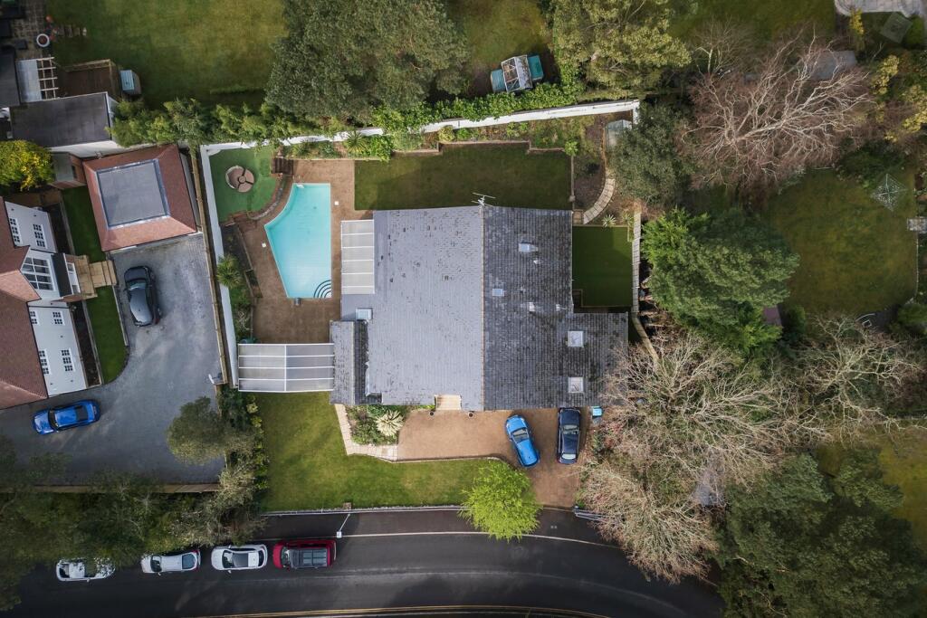 Additional property image - Ravine Road, Canford Cliffs, Poole, BH13