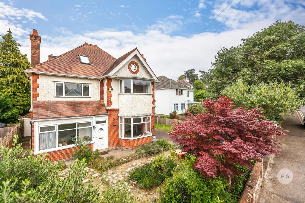 Main image of property: Spur Hill Avenue, Penn Hill, Poole, BH14 9PG