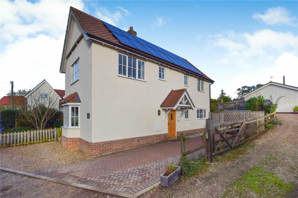 3 bedroom semidetached house for sale in Ropers Lane, Long Melford