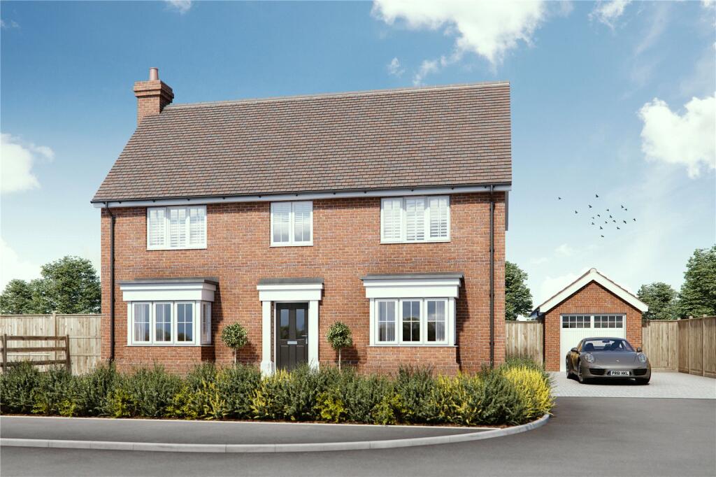 4 bedroom detached house for sale in Mill House View, Melford Road