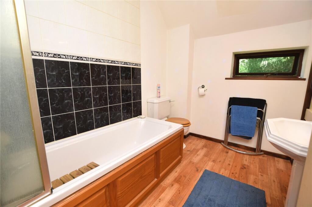 Additional property image - Maltings Close, Bures, CO8