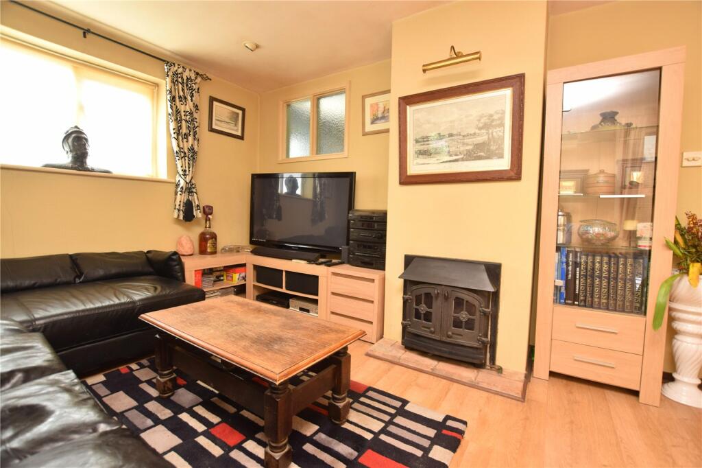 Additional property image - Maltings Close, Bures, CO8