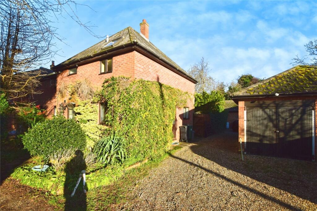 Additional property image - Maltings Close, Bures, CO8
