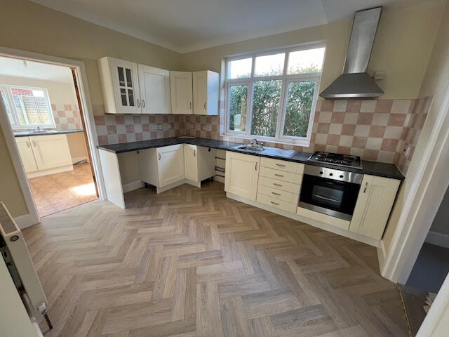 Additional property image - Beswick Avenue, Bournemouth, Dorset