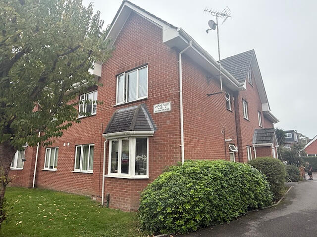 Main image of property: Jasmine Court, 39-41 Hamilton Road, Bournemouth, BH14EU