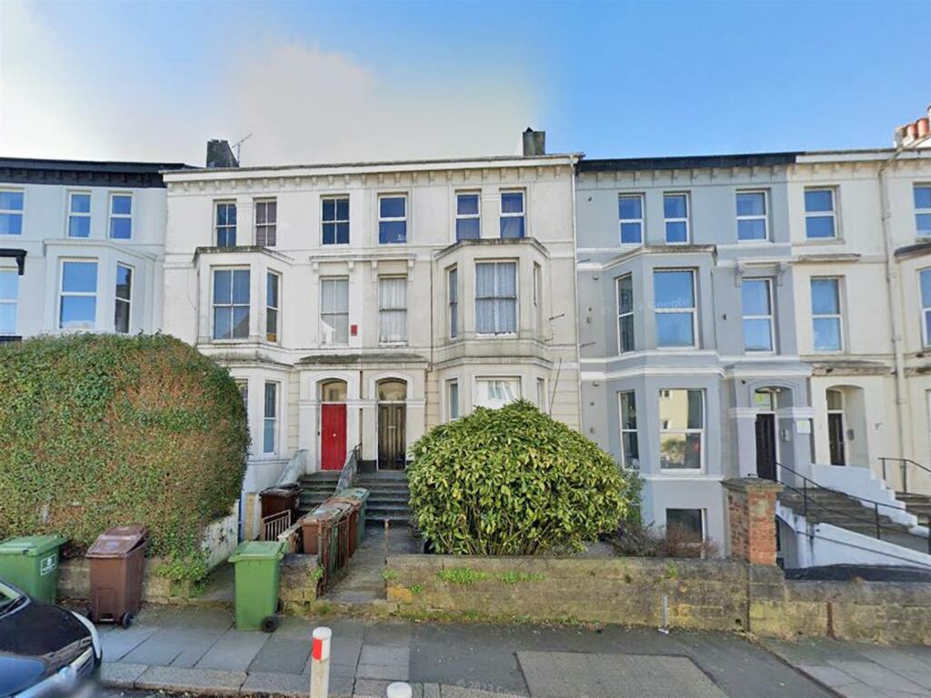 2 bedroom flat for sale in Ford Park Road, Mutley, Plymouth, PL4