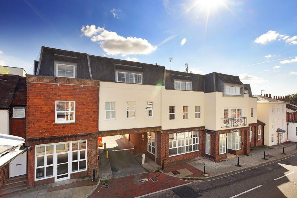 Main image of property: BRIDGE STREET, LEATHERHEAD, KT22