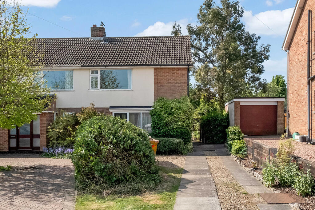 Main image of property: Amazing Opportunity at Ferneley Crescent, Melton, LE13 1RZ