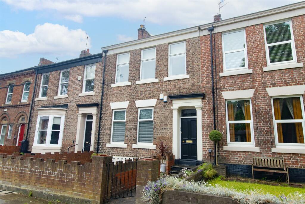2 bedroom for sale in Linskill Terrace, North Shields, NE30