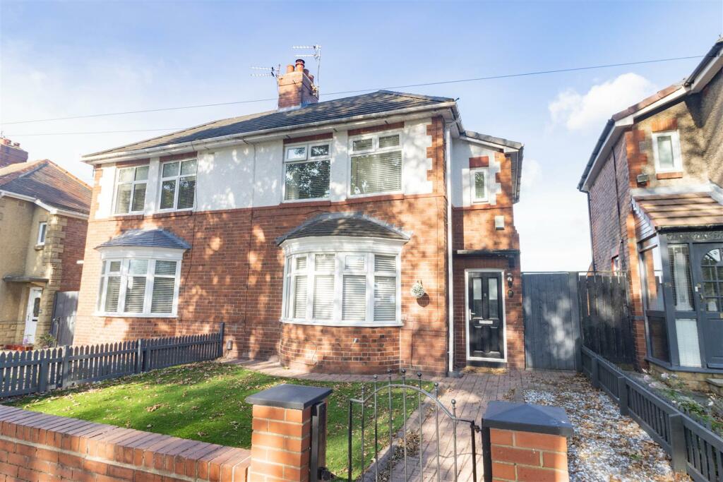 2 bedroom semidetached house for sale in Verne Road., North Shields, NE29