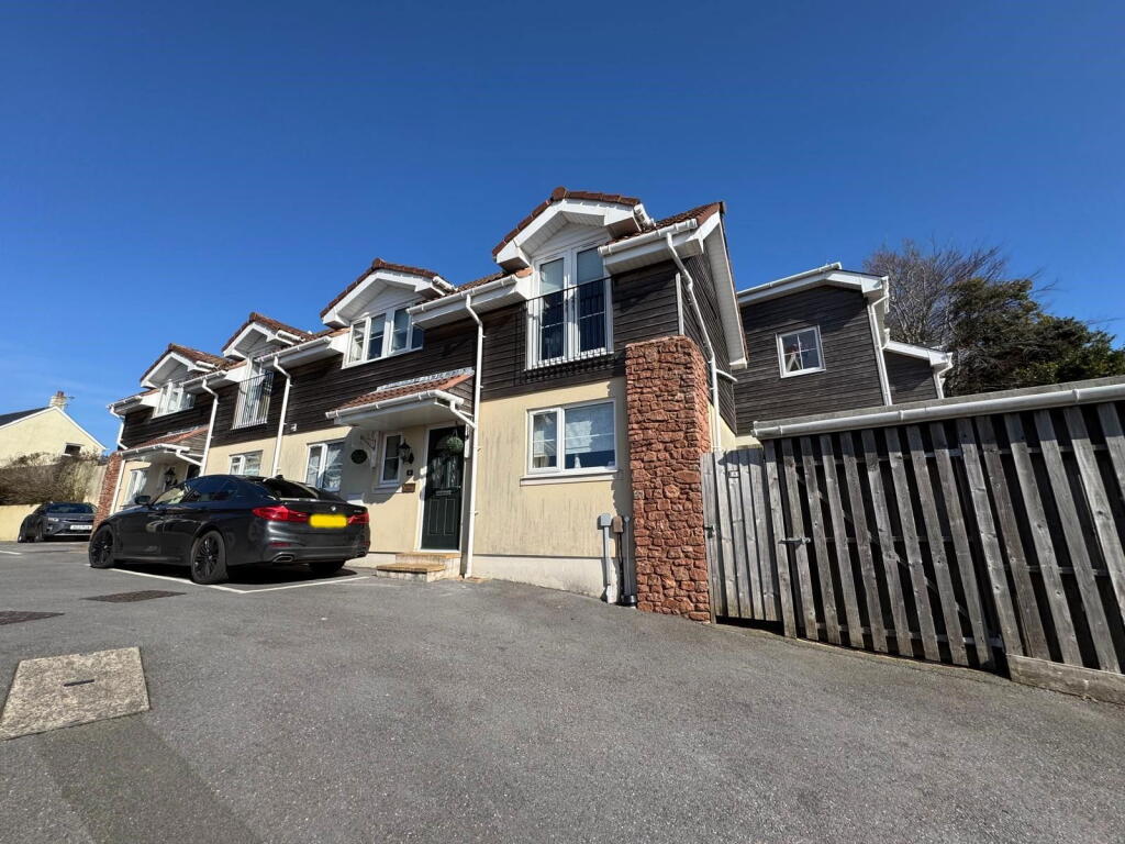 Main image of property: Roundham Road, Paignton, TQ4 6DN
