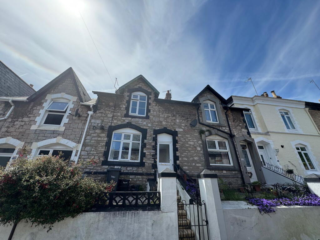 Main image of property: Ellacombe Road, Torquay, TQ1 3AT