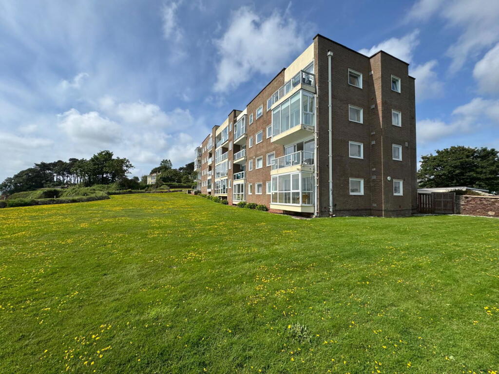 Main image of property: Cliff Road, Paignton, TQ4 6DQ