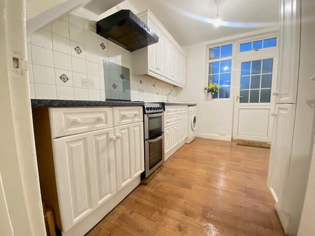 Main image of property: Hart Lane, Luton LU2 0JG