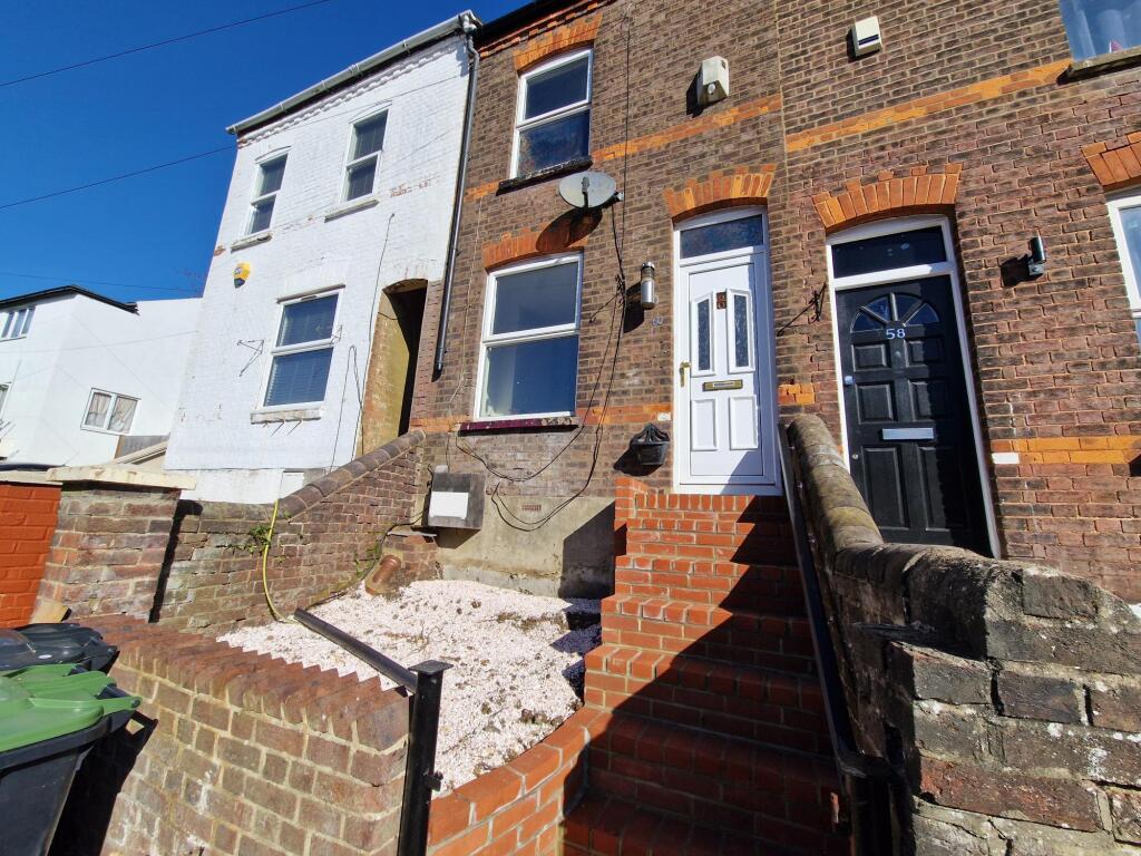 Main image of property: Milton Road, Luton, LU1 5HZ