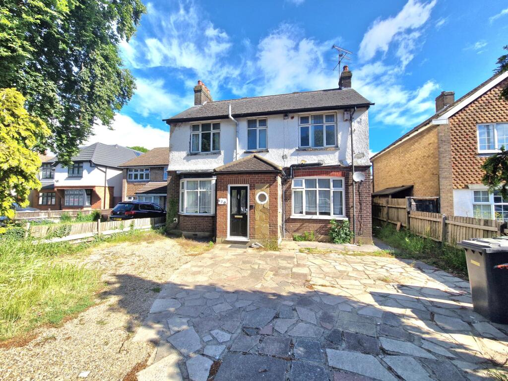 Main image of property: Dunstable Road, Luton, LU4 8SE