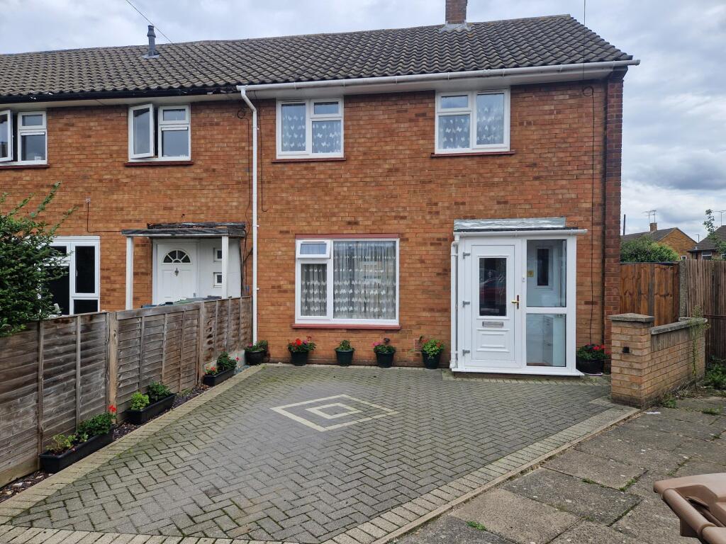 Main image of property: Rodney Close Luton LU4 0QU
