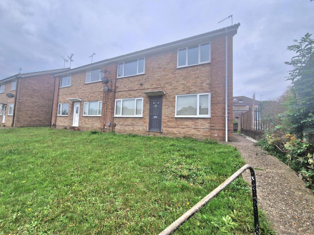 Main image of property: Deep Denes, Luton, LU2 7SU