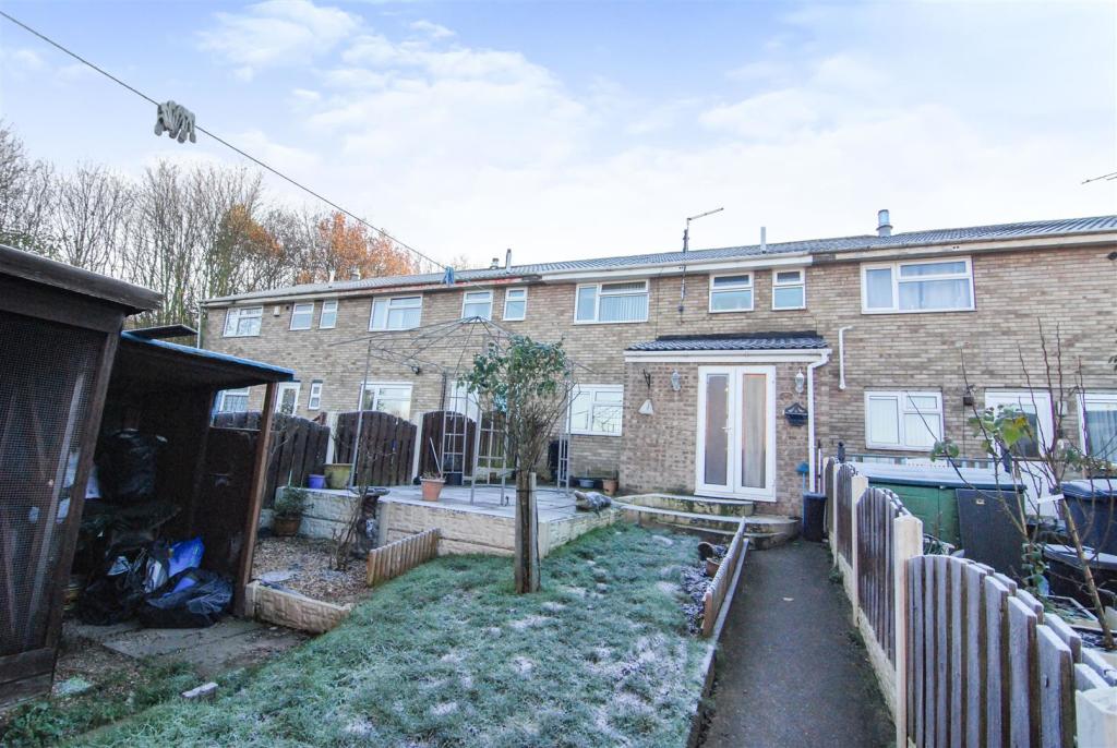 3 bedroom terraced house for sale in Wiltshire Avenue, Denaby Main, Doncaster DN12 4TX, DN12