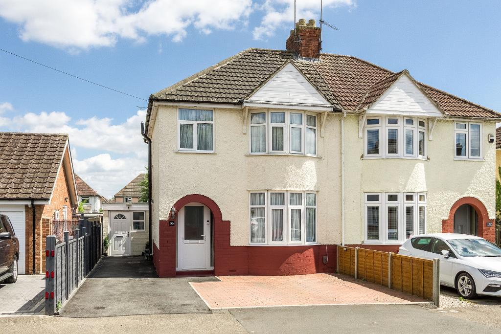Main image of property: Greening Road, Rothwell, NN14 6JB