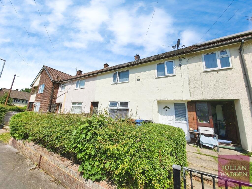 Main image of property: Hadlow Green, Brinnington, Stockport, SK5