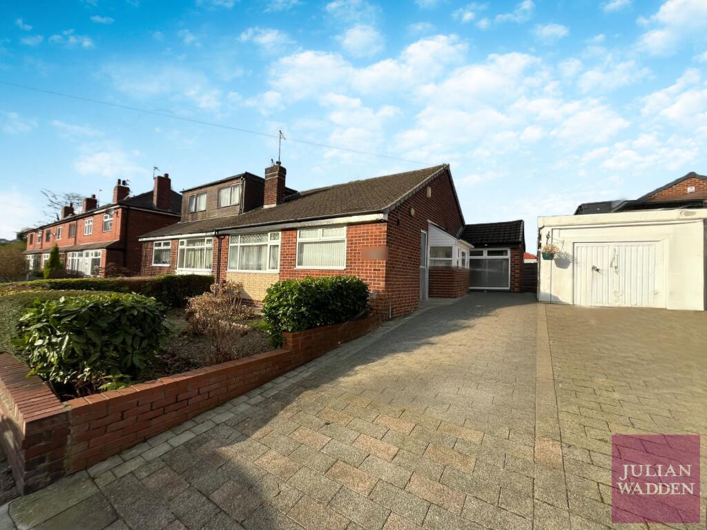 Main image of property: Broadstone Hall Road South, Reddish, Stockport, SK5