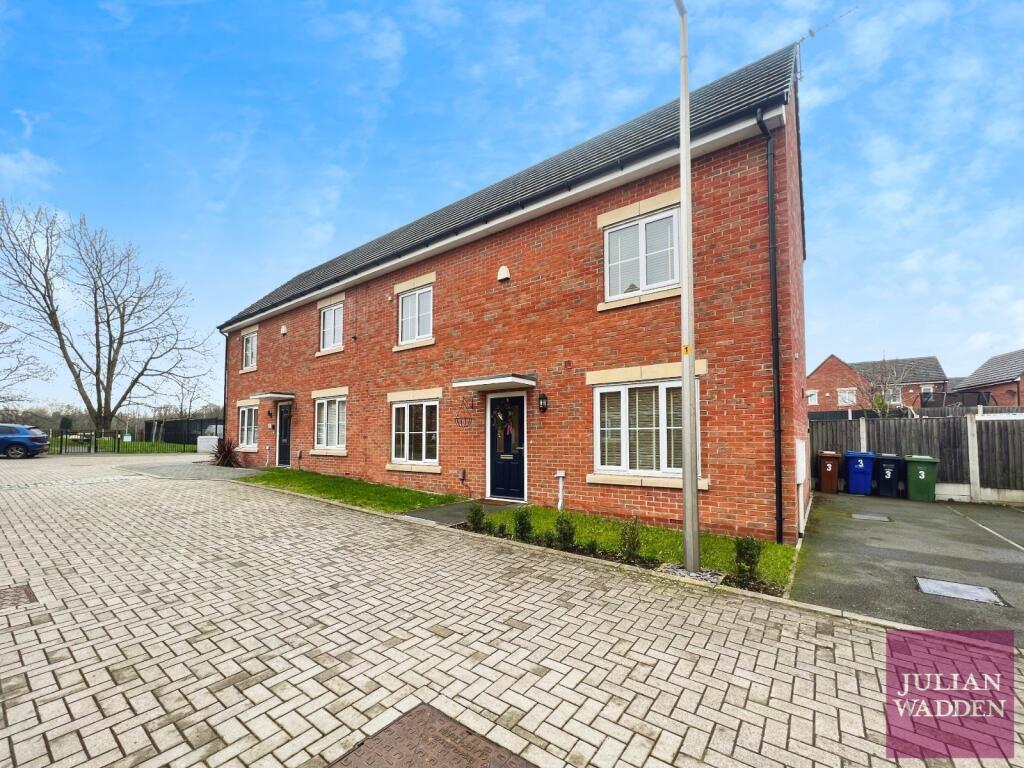 Main image of property: Milliner Place, Stockport, SK1