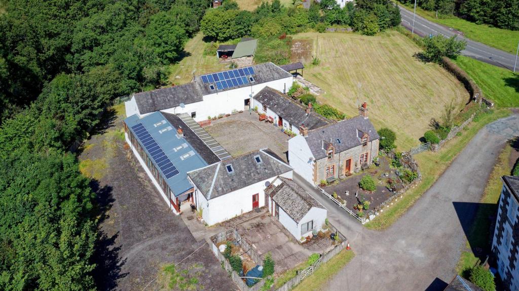 Country house for sale in Lochhouse Farm, Beattock, Moffat, DG10 9SG, DG10