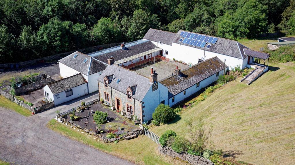 Country house for sale in Lochhouse Farm, Beattock, Moffat, DG10 9SG, DG10