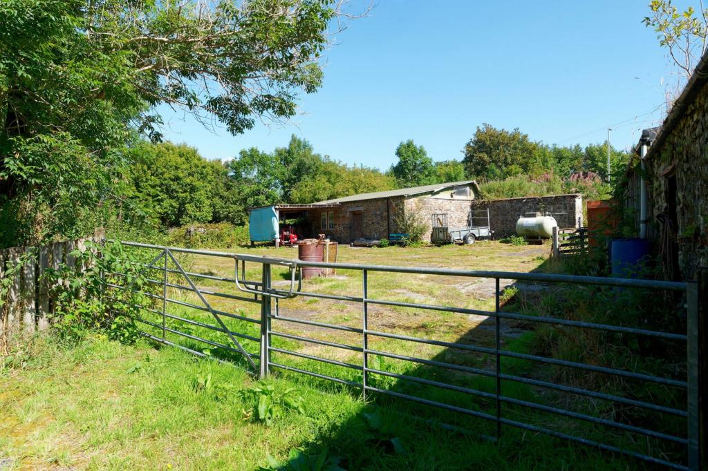 Country house for sale in Lochhouse Farm, Beattock, Moffat, DG10 9SG, DG10