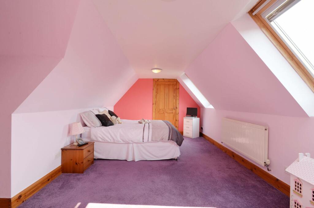 3 bedroom cottage for sale in 2 Isles Street, Newmilns, KA16 9DP, KA16