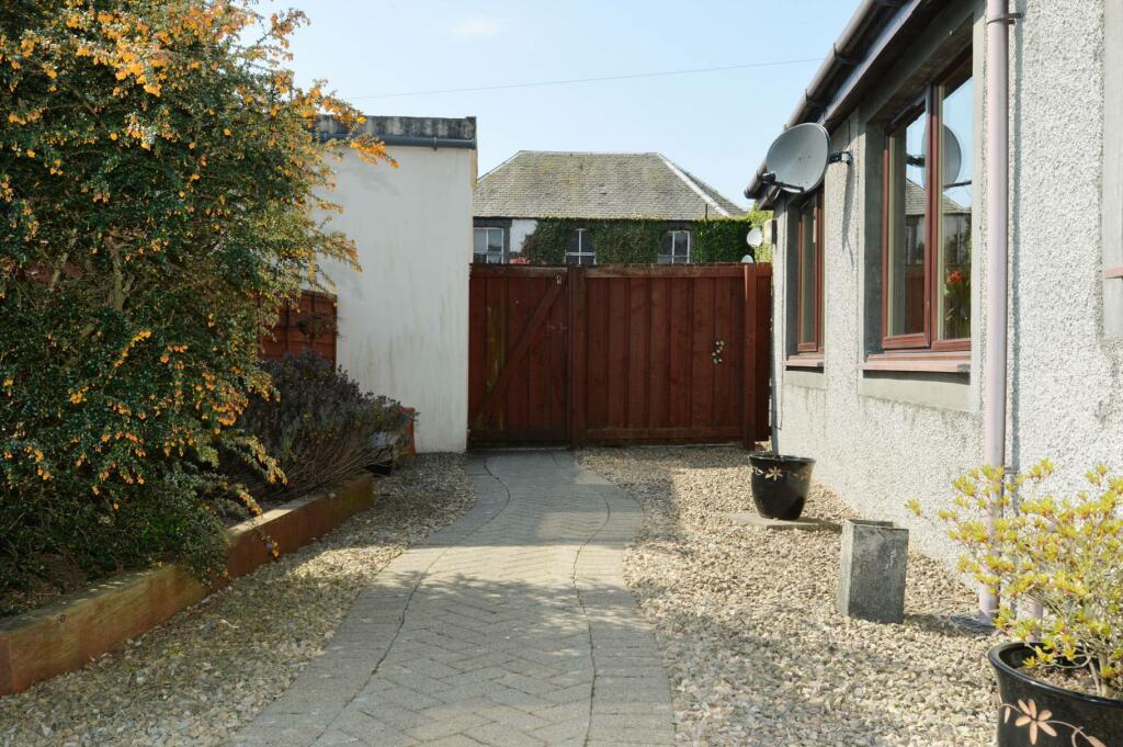 3 bedroom cottage for sale in 2 Isles Street, Newmilns, KA16 9DP, KA16