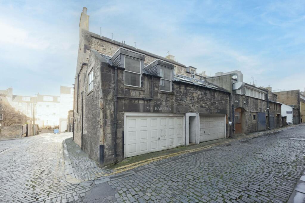 2 bedroom flat for sale in 12 Young Street South Lane, New Town, Edinburgh, EH2 4JF, EH2