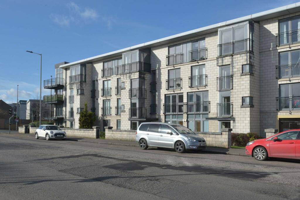 2 bedroom flat for sale in Flat 2, 360 West Granton Road, Granton