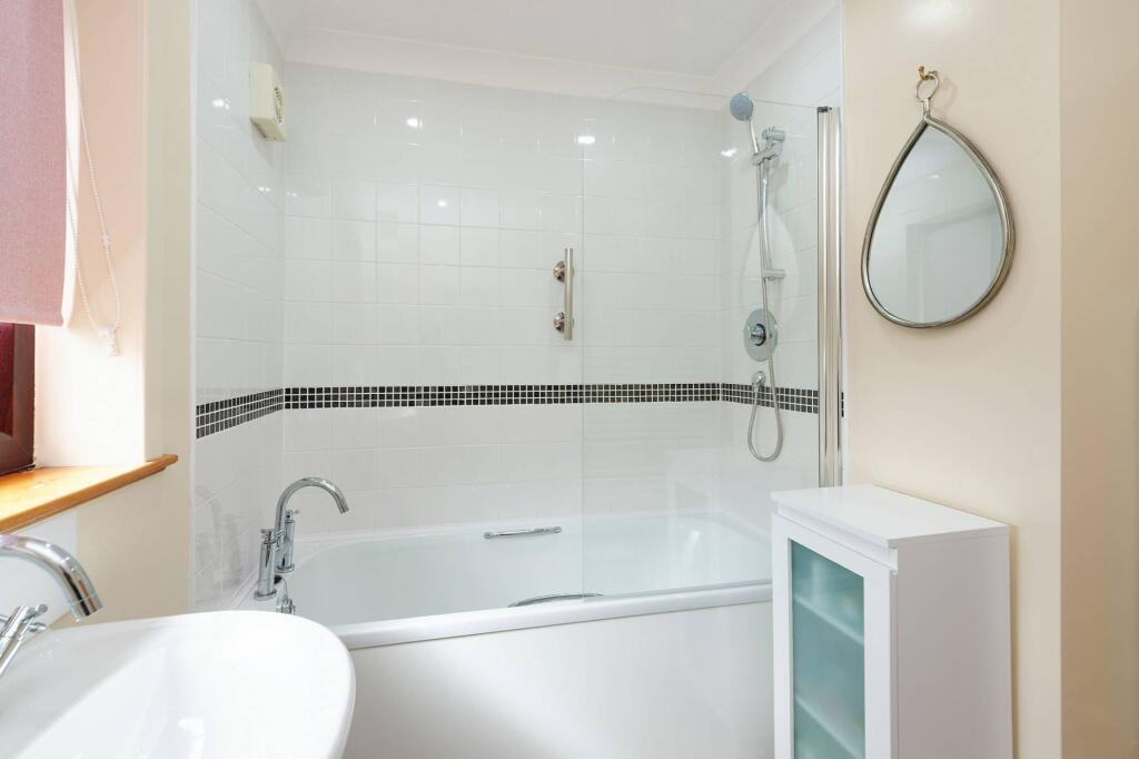 Additional property image - Sea Rise, Gillfoot, Southerness, DG2 8AY