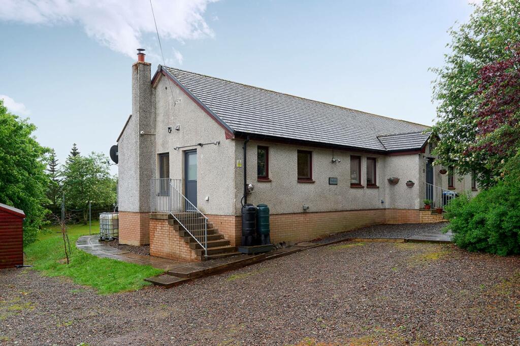 4 bedroom bungalow for sale in 19 Candymill Road, Biggar, ML12 6FJ, ML12